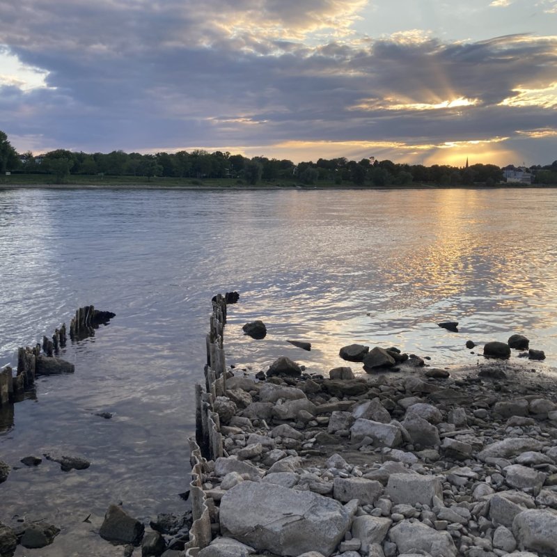 Abendstimmung in Königswinter am Rhein